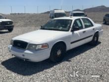 2011 Ford Crown Victoria Police Interceptor Interior Damage, Runs & Moves