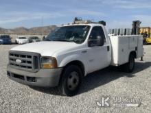 2005 Ford F350 Venturo ET10KX Crane, 3,200 Lb. Cap. Body Damage, Runs & Moves