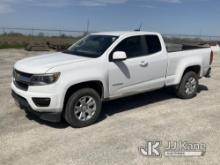 (Hawk Point, MO) 2017 Chevrolet Colorado Extended-Cab Pickup Truck Runs & Moves) (Jump To Start