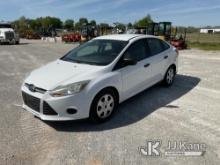 (Hawk Point, MO) 2013 Ford Focus 4 DR Sedan Runs & moves. (Minor Paint Damage