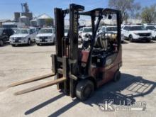 (South Beloit, IL) Hyster Cushion Tired Forklift Starts, Runs, Service Light On, LP Tank Included