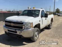 2011 Chevrolet Silverado 2500HD 4x4 Pickup Truck Runs & Moves) (Rust, Seller States: Excessive Corro