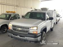 2006 Chevrolet Silverado 2500 Service Truck Runs & Moves