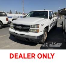 2006 Chevrolet Silverado 1500 Crew-Cab Pickup Truck Runs & Moves, Interior Stripped Of Parts, Missin