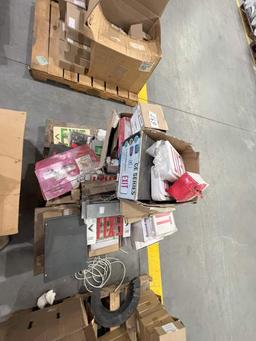 PALLET OF ASSORTED EXIT SIGNS AND MOUNTING HARDWARE