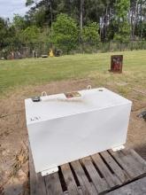 BETTERBUILT 100 GALLON FUEL TANK; 45”X24”X24”