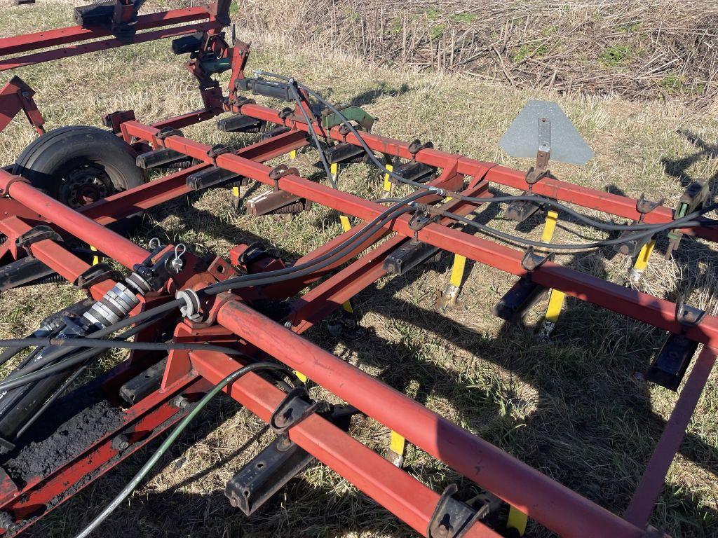 CASE IH 4500 CULTIVATOR, 22', SELLS WITH RAKE, S/N: 0047854