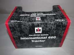 Ertl Case IH 660 Tractor 1/16 scale Collector Edition 2000