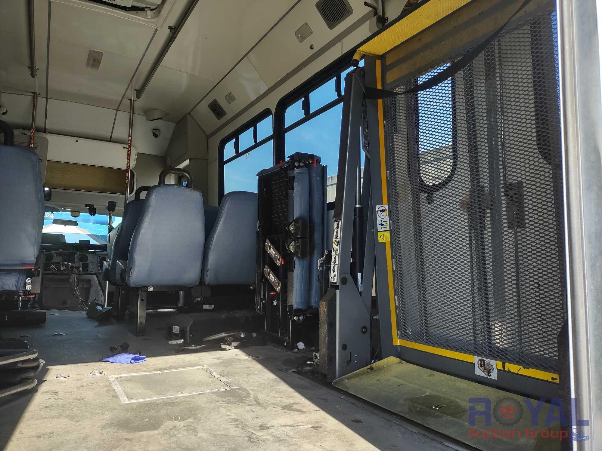 2015 Ford E450 Handicap Shuttle Bus