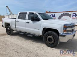 2015 Chevrolet Silverado 2500 HD 4X4 Crew Cab Pickup Truck