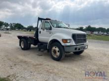Ford F650 Flatbed truck