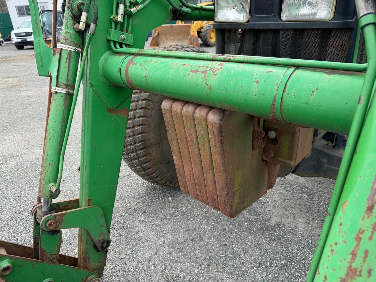 John Deere 5210 Tractor w/ Front Loader Attatchment