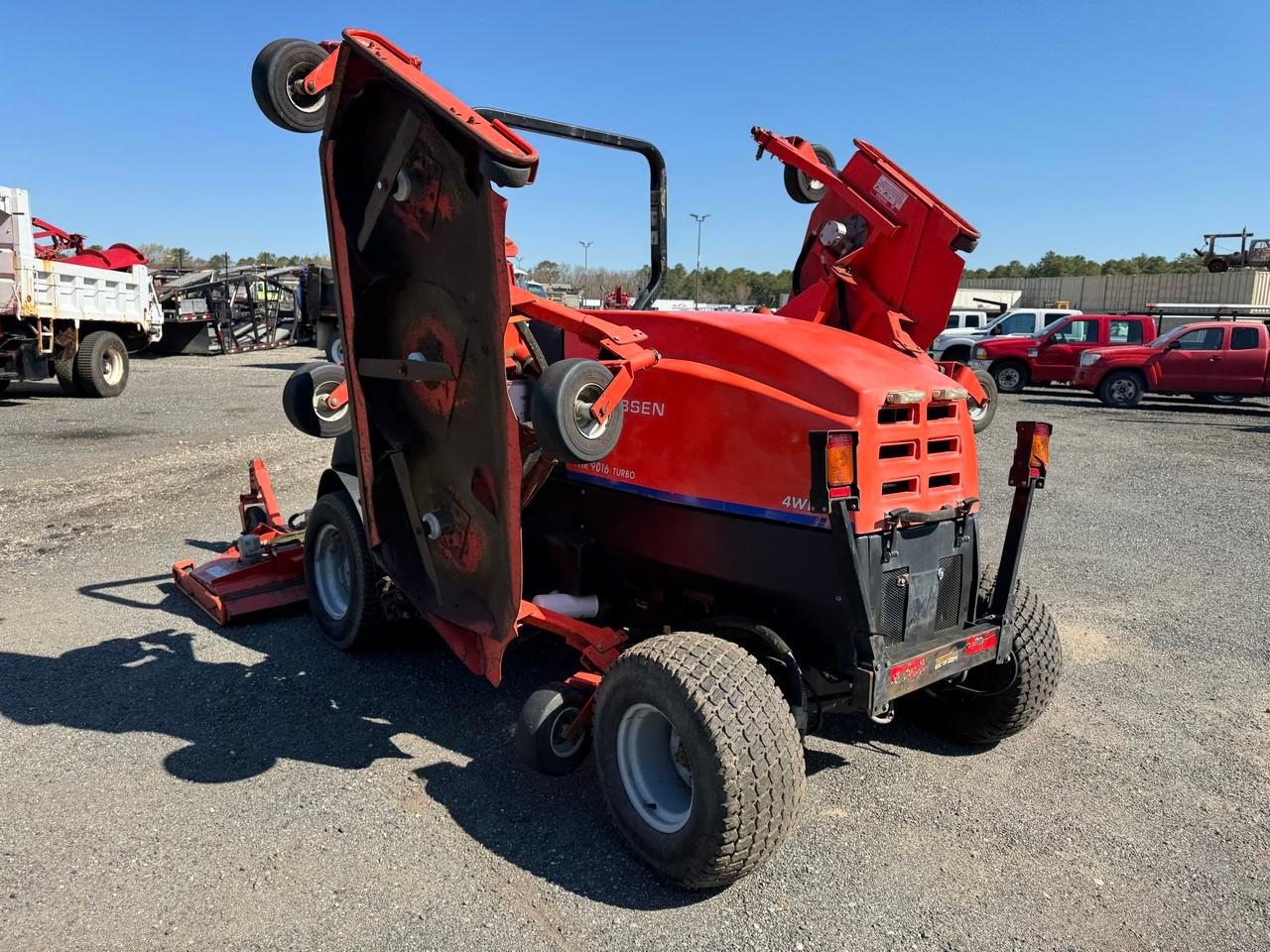 Textron Jacobsen HR 9016 4x4 Diesel Mower