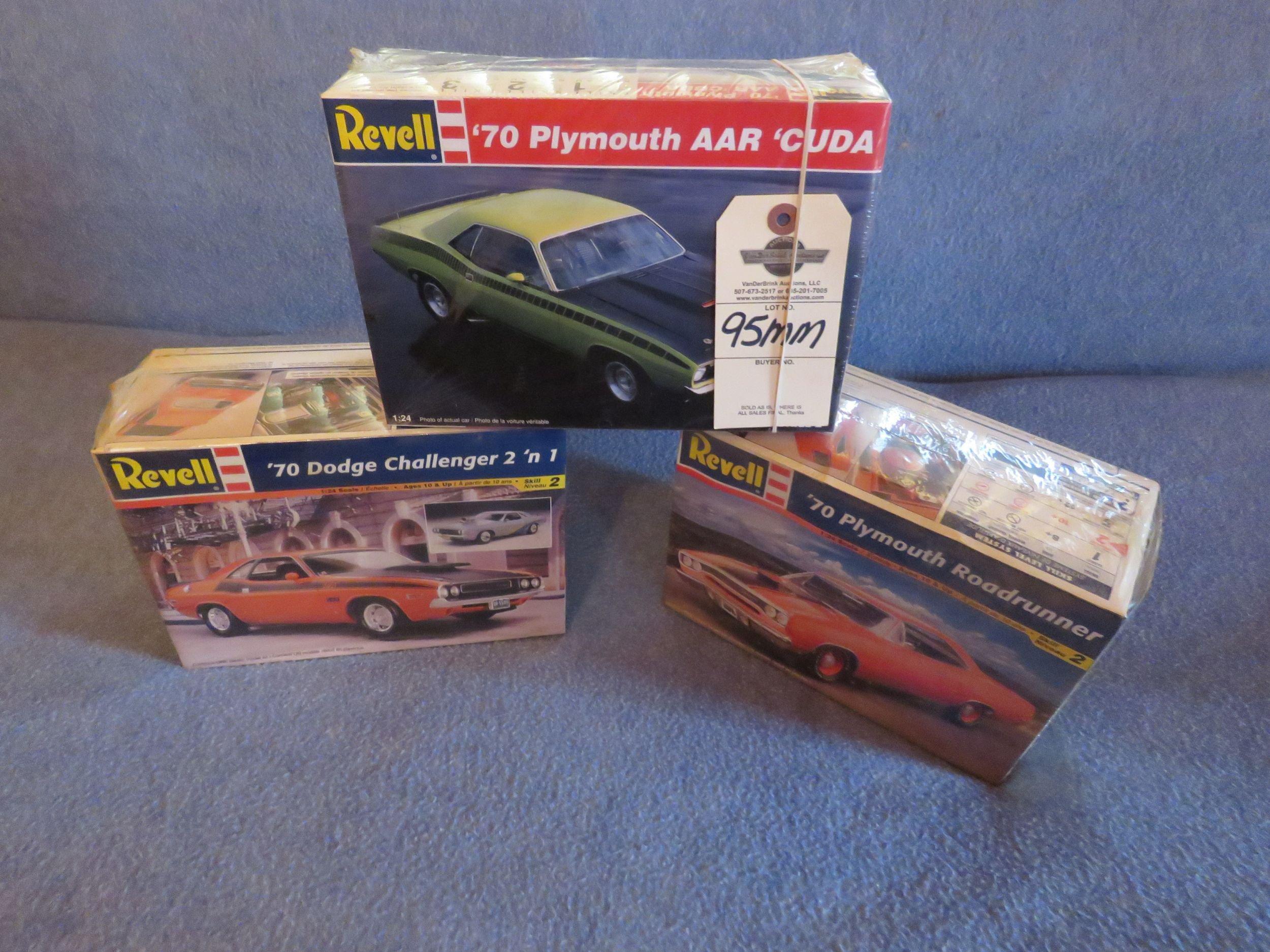 3 Revell Models NIB