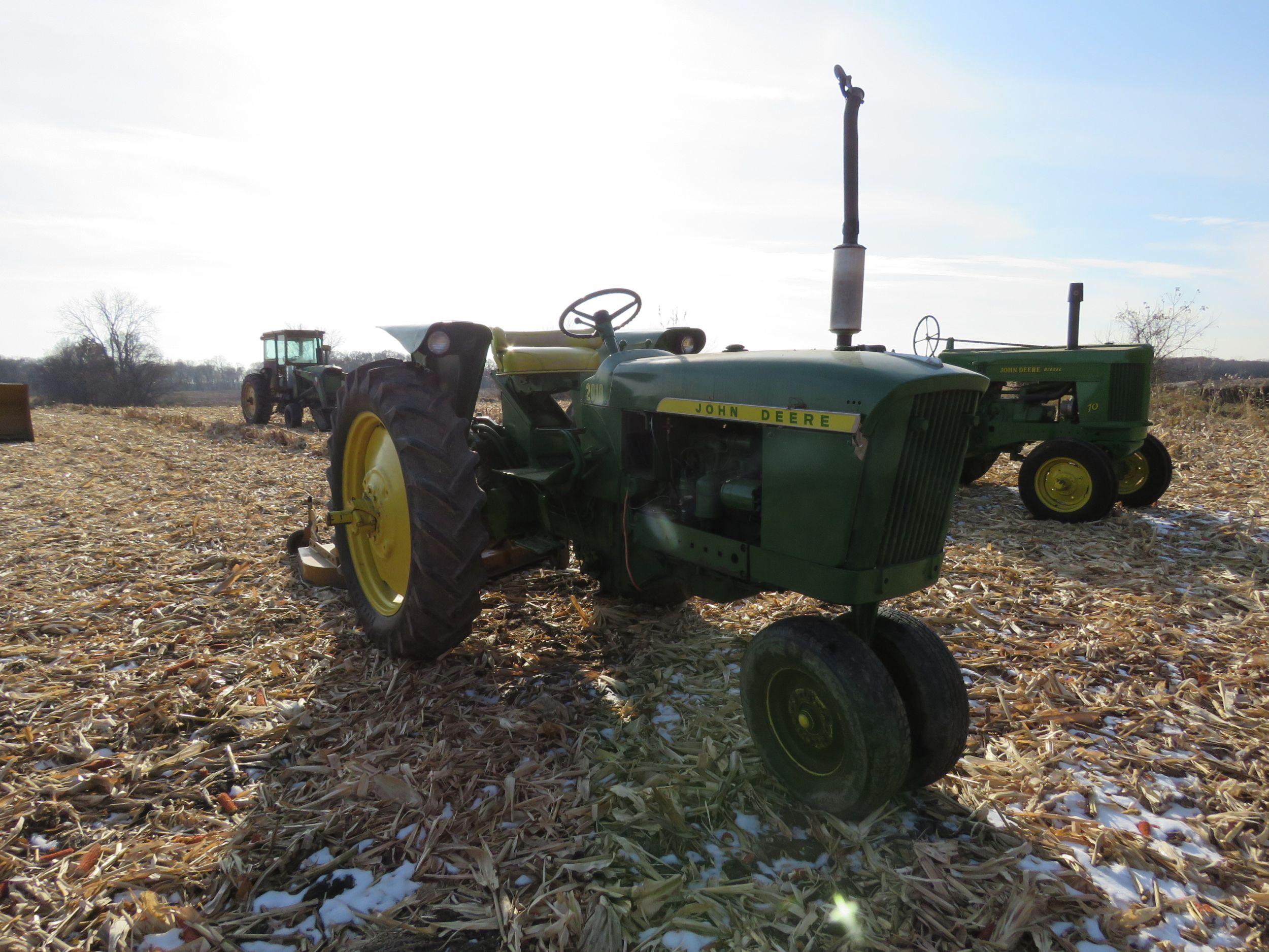 John Deere 2010 Tractor