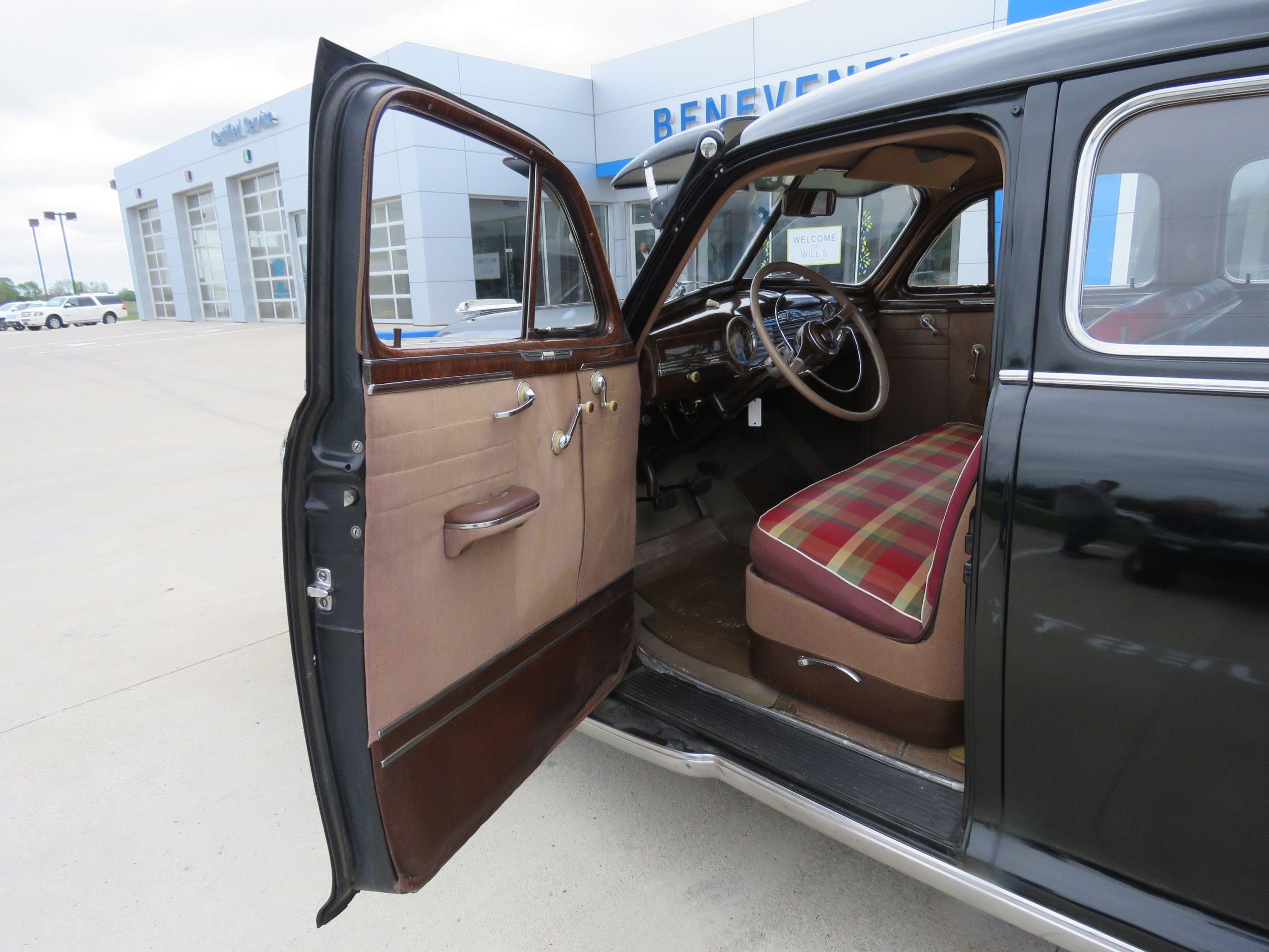 1947 Chevrolet Fleetline 4dr Sedan