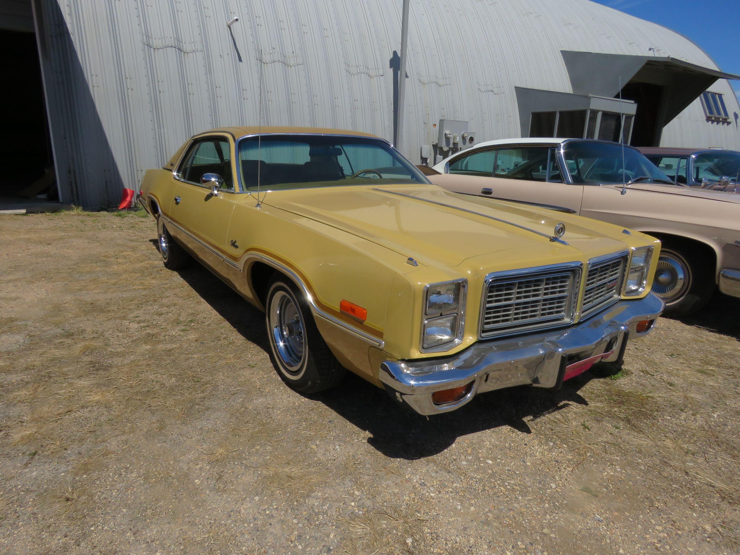 1978 Dodge Monaco Brougham 2dr HT