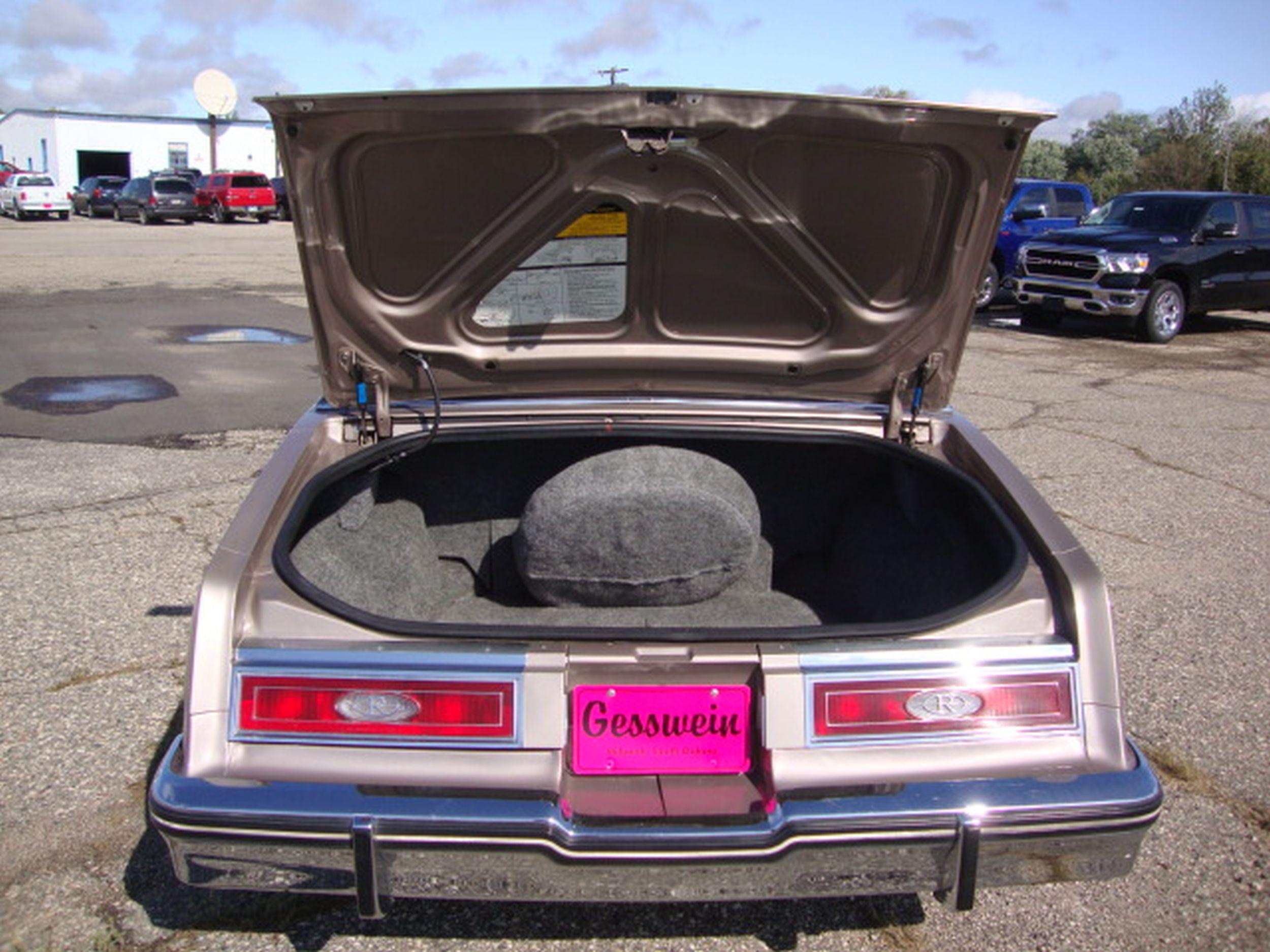 1983 Buick Riviera Coupe