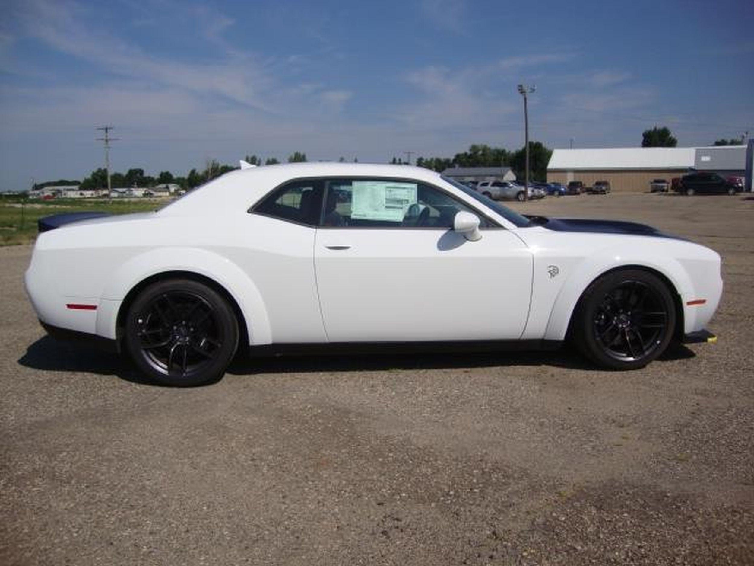 2018 Dodge Challenger Hell Cat SRT Wide Body