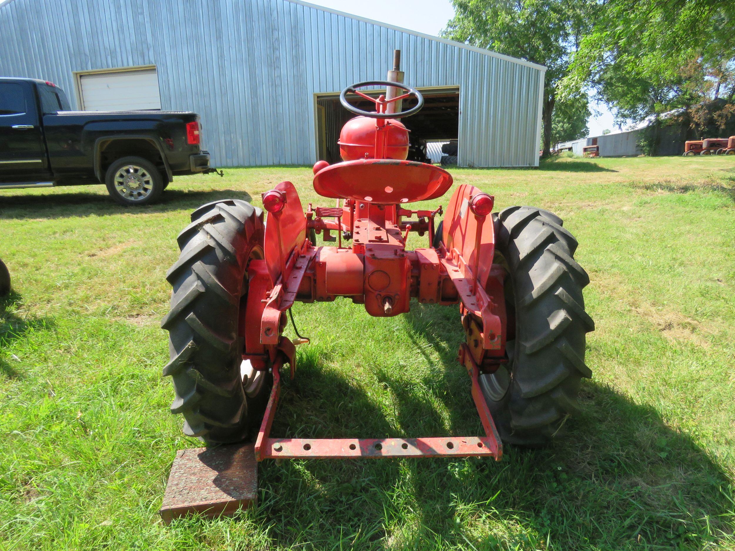 1950's French Massey Harris 820 Tractor