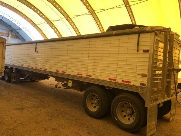 2001 40’ Timpte tandem axle trailer