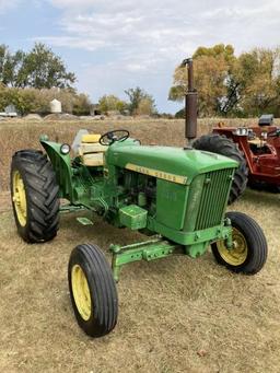 2010 JD tractor