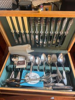 silver plated silverware set