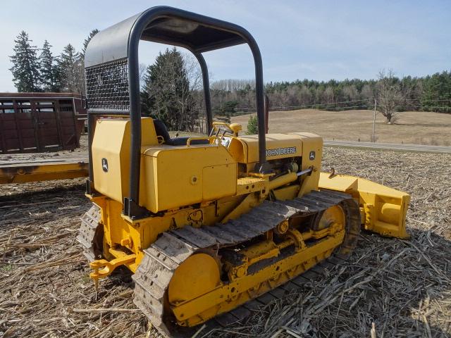 JD 450 CRAWLER DOZER