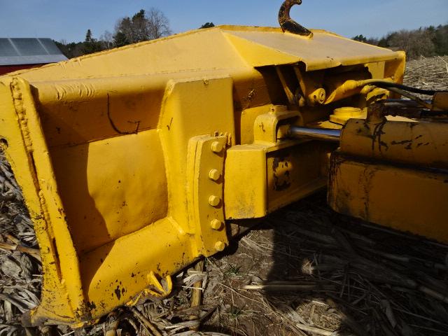 JD 450 CRAWLER DOZER