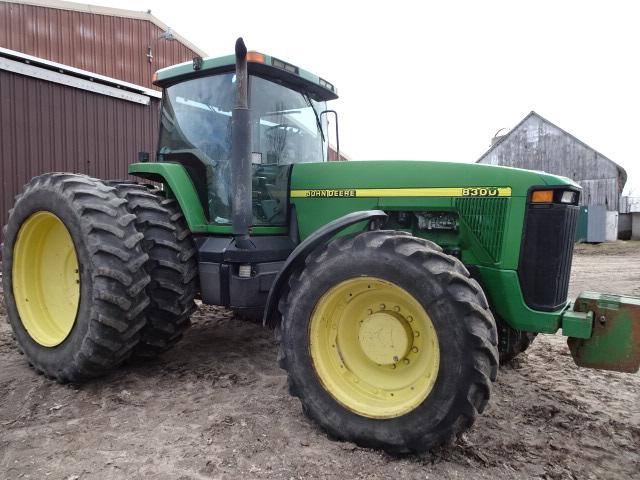 1997 JD 8300 MFWD TRACTOR
