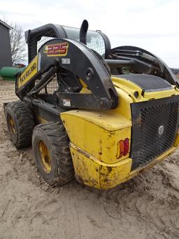 2012 NEW HOLLAND L225 WHEELED SKIDLOADER