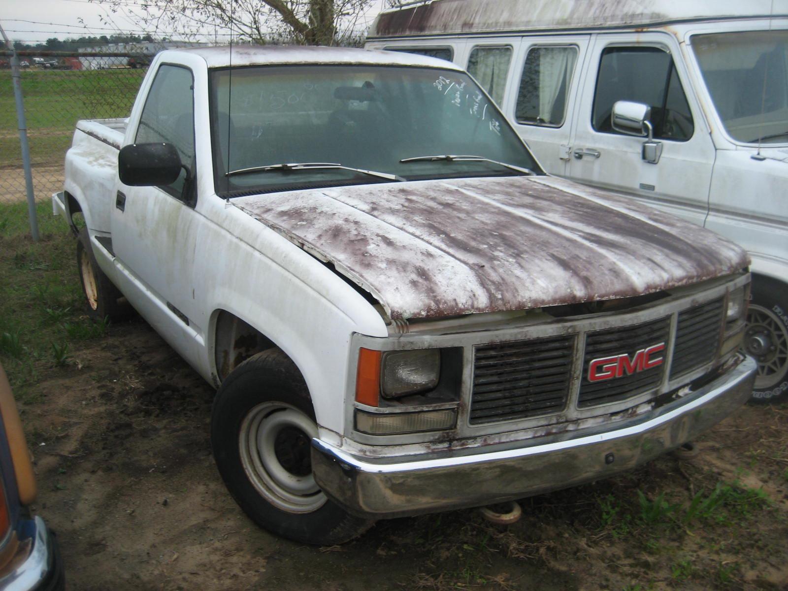 1993 GMC 1500 Pickup, s/n 1GTDC14H9PZ534540: 162K mi.