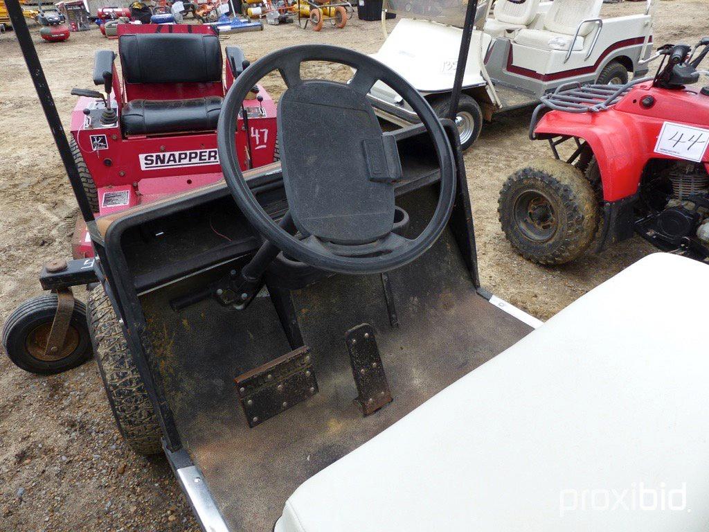 EZGo Gas Golf Cart, s/n 755608 (No Title): Rear Seat