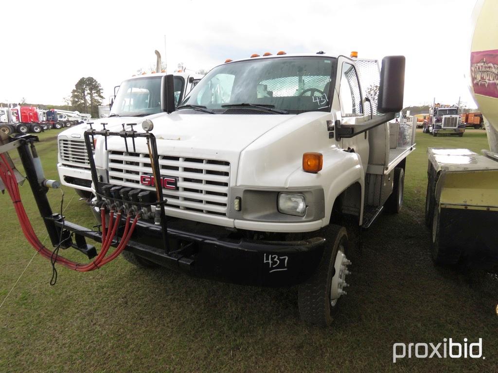 2005 GMC C4500 4WD Chemical Spray Truck, s/n 1GDE4C3285F529298: Duramax Die