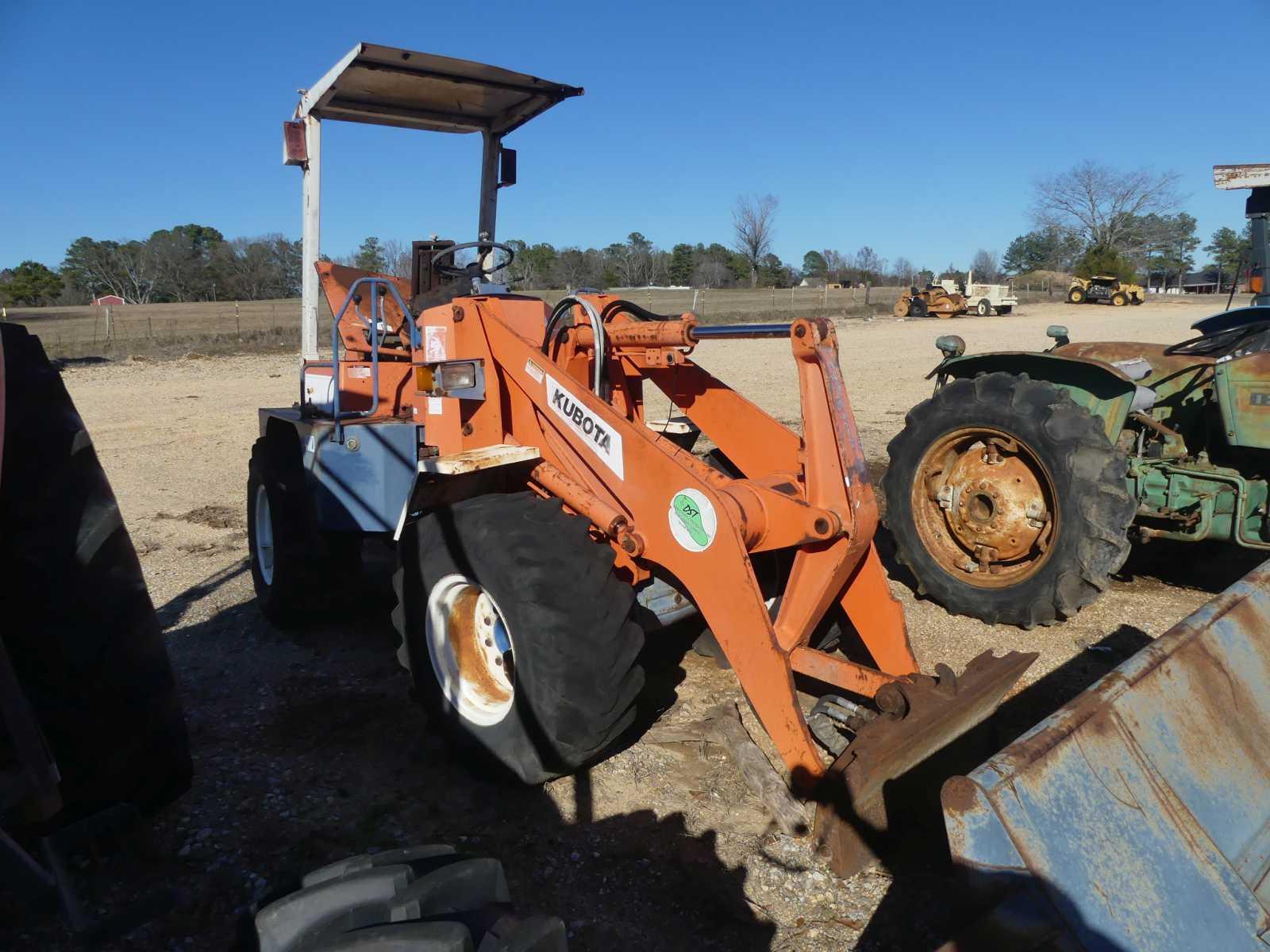 Kubota R510 Rubber-tired Loader, s/n 20607 (Salvage): Canopy, Quick Attach