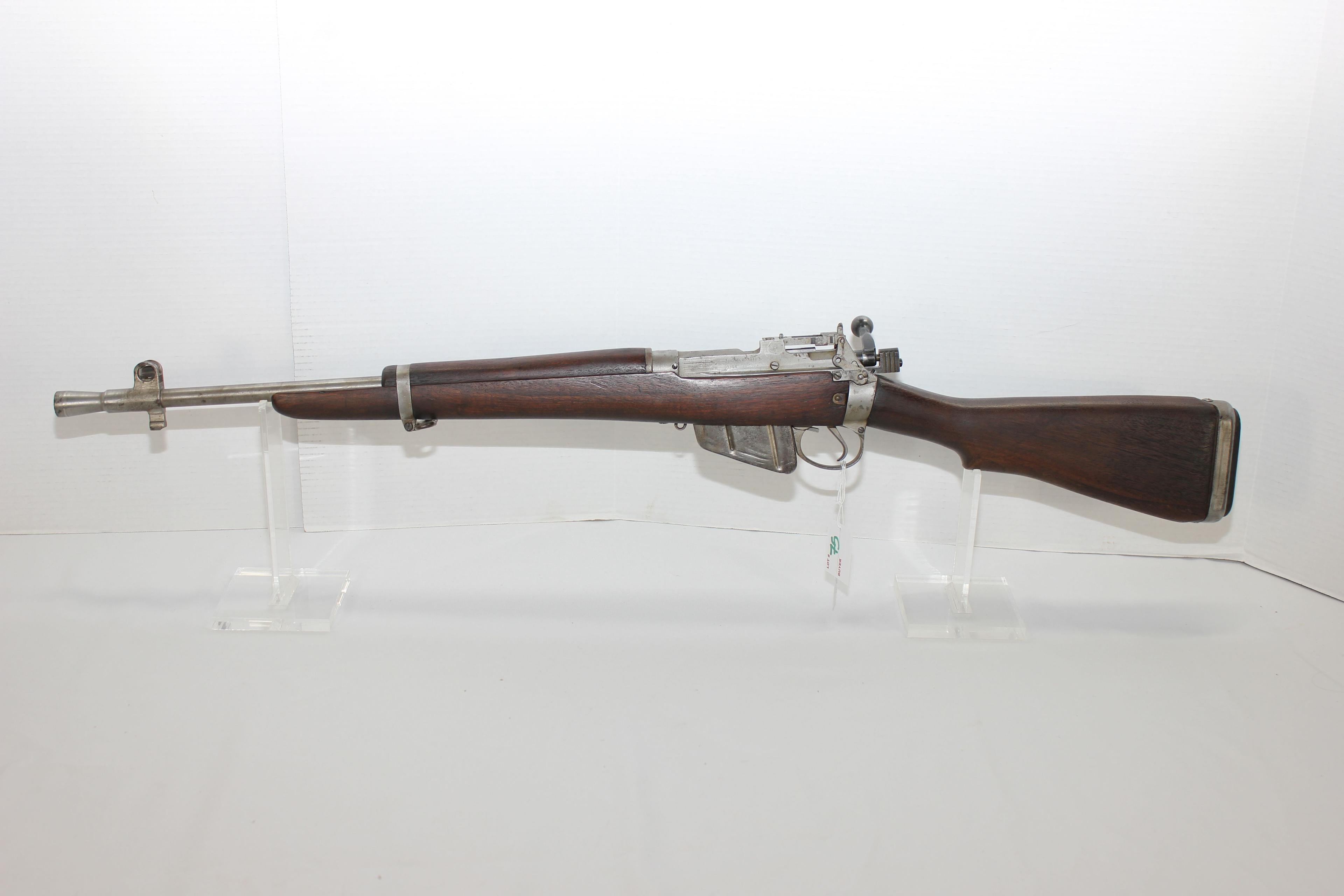 Enfield No. 5 MK I .303 British Cal. Jungle Carbine w/20-1/2" BBL, Flash Hider, and Bayonet Lug; Dat