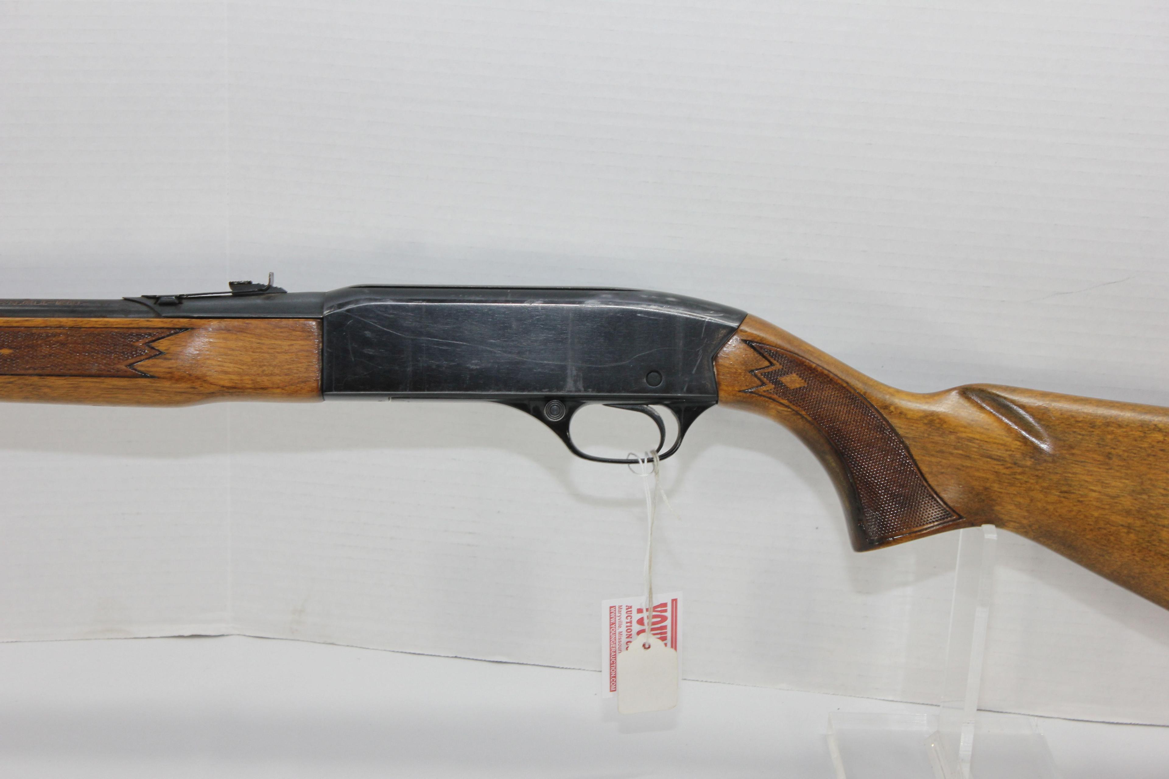 Winchester Model 190 .22 S/L/LR Tube Fed Semi-Automatic Rifle w/Deluxe Checkered Stock; SN 797529