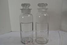Pair of Vintage Half Gallon Clear Glass Apothecary Jars w/Stoppers; Small Chip in Stopper; Note lot