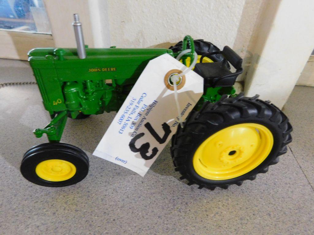 John Deere 40 Tractor Scale Model.