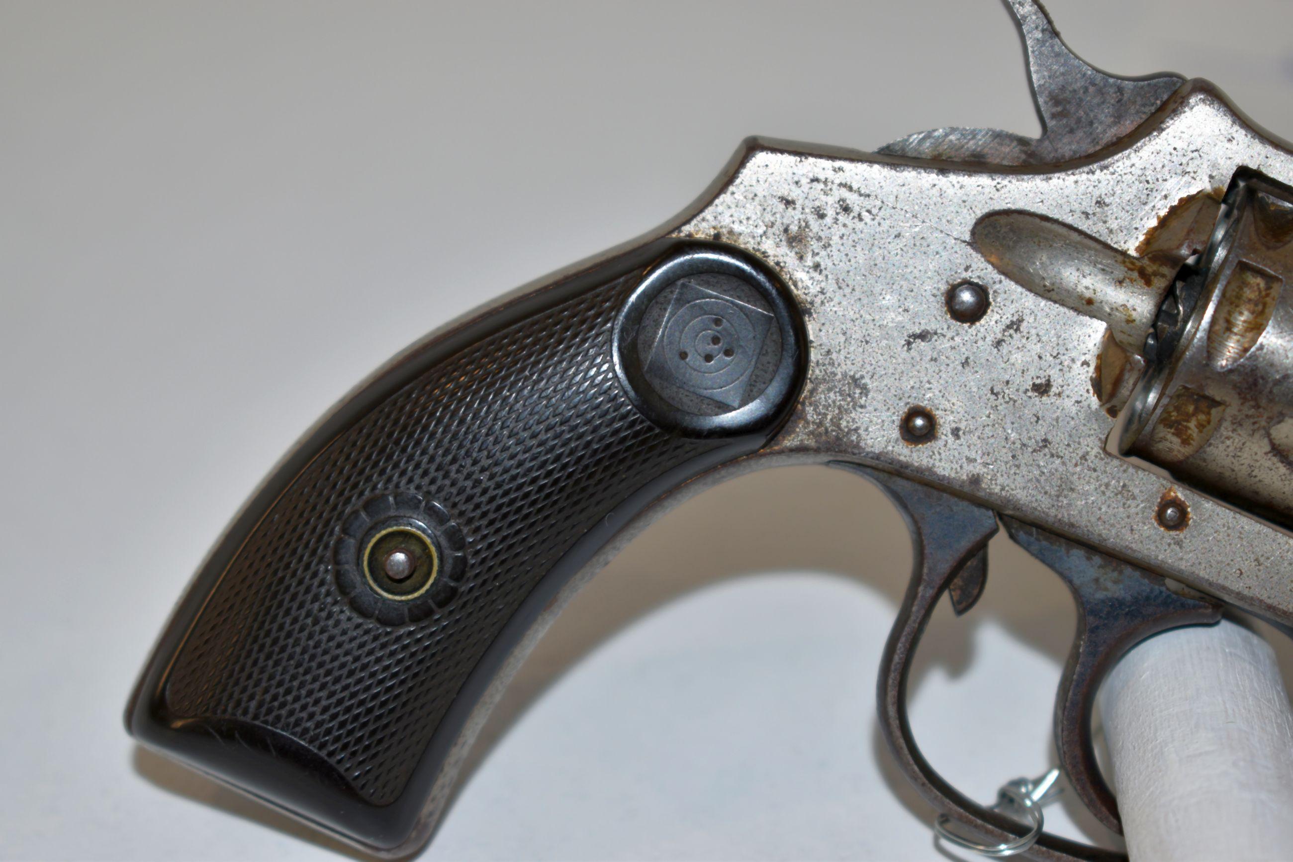 H&R Model 1906 Revolver, 22 Rim Fire, 7 Shot SN: 118786
