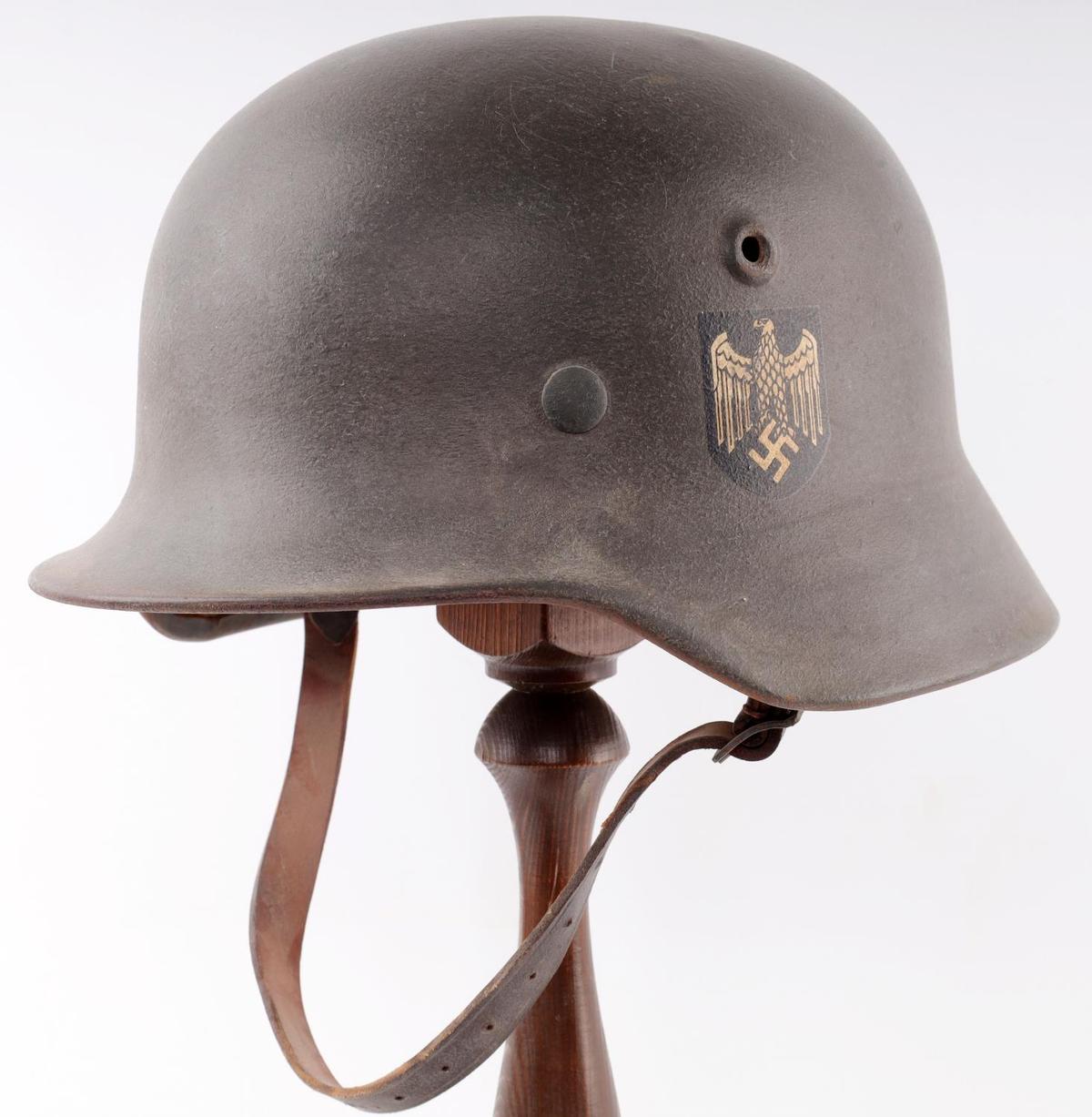 WWII GERMAN THIRD REICH M40 HELMET