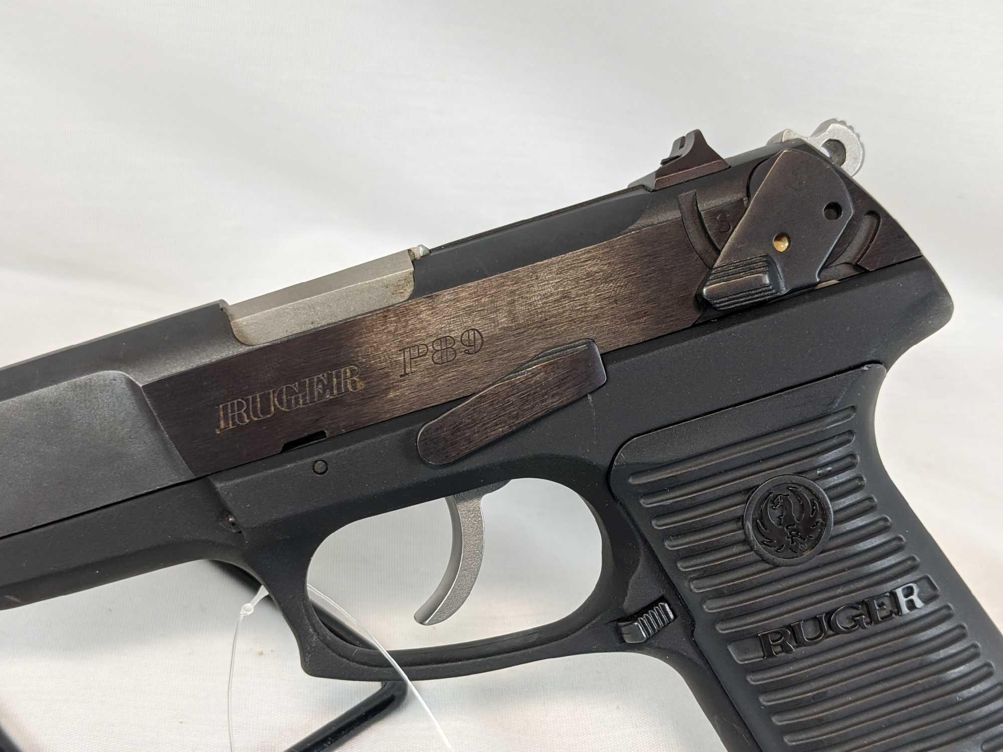 Ruger Model P89 - 9 mm -original hard case - 85%