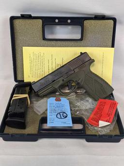 Bersa model BP9cc - 9 mm -LNIB  extra magazine