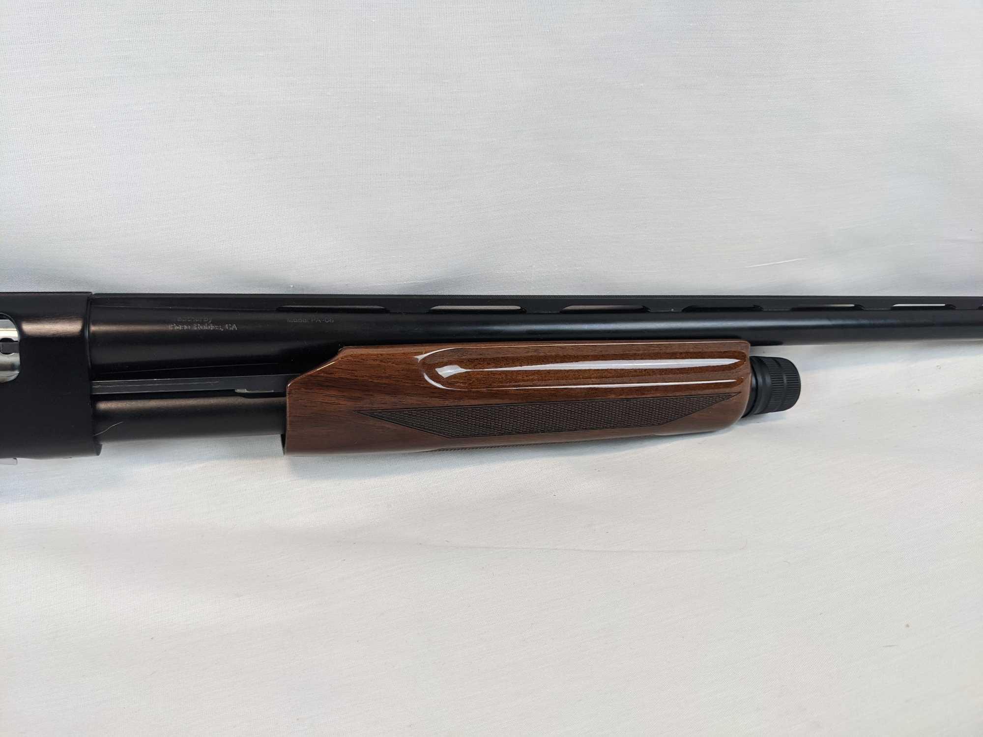 Weatherby PA 08 12 gauge - 3-in - 90%