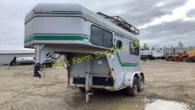 1996 SUNDOWNER  HORSE TRAILER