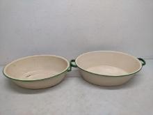 1 6 Quart and 1 8 Quart enamelware Oval Pans