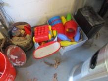 LOT-CHILDREN TOYS/BLOCKS