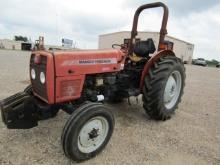 4544 533 MASSEY FERGUSON 2 POST 2WD 13.6X28 680 HOURS