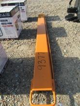 9377 1 SET OF PALLET FORKS EXT