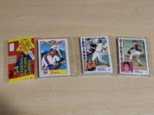 Sealed Topps (54) Baseball Picture Cards